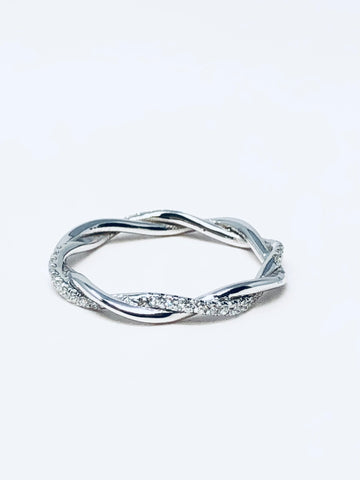 14K White Gold Twisted Band