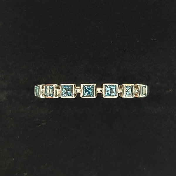 14K White Gold Fashion Ring with Square Cut Aquamarine