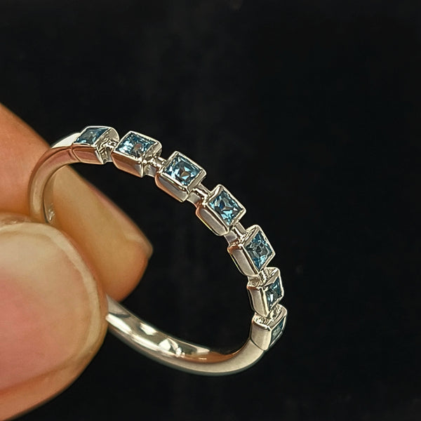 14K White Gold Fashion Ring with Square Cut Aquamarine