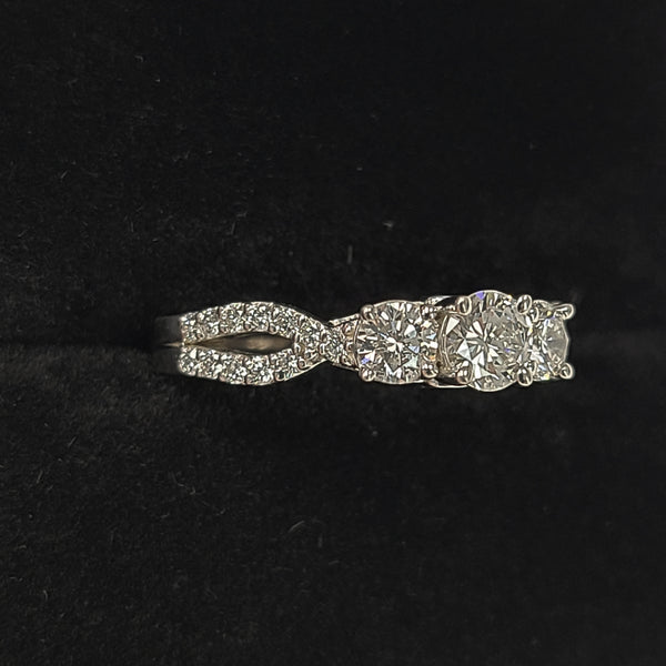 14K White Gold Engagement Ring with Three Center Diamonds