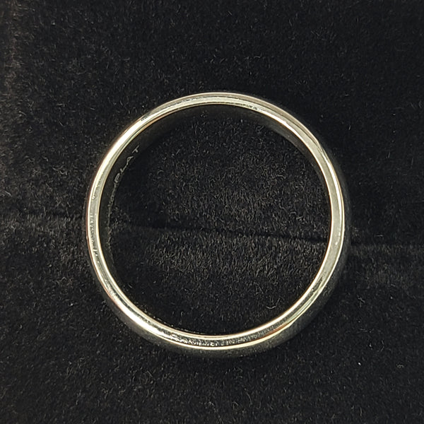 14K White Gold Wedding Band