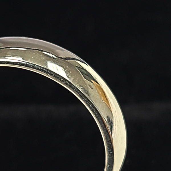 14K White Gold Wedding Band