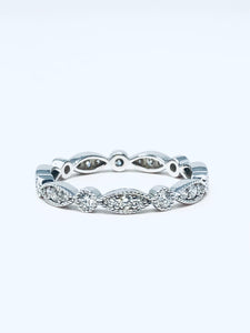 14K White Gold Art Deco Eternity Band